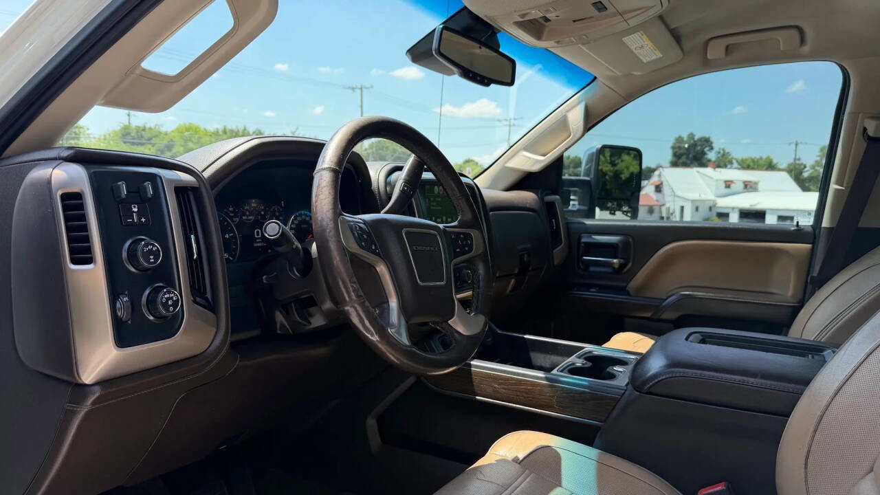 Used 2017 GMC Sierra 3500 Denali w/ Duramax Plus Package AWD/4WD image 14