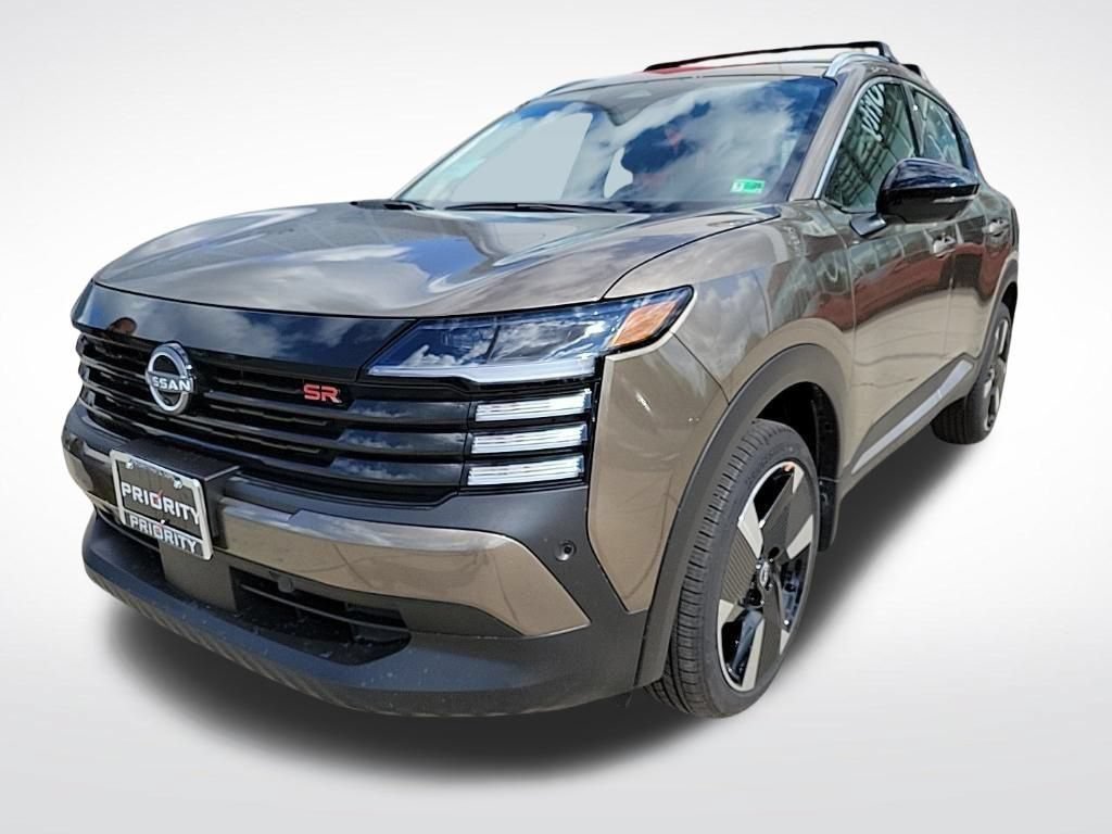 New 2026 Nissan Kicks SR w/ Cold Weather Package