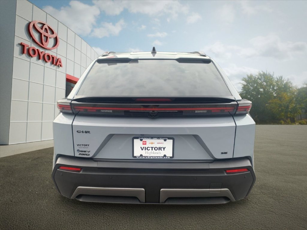 New 2026 Toyota C-HR AWD/4WD image 4