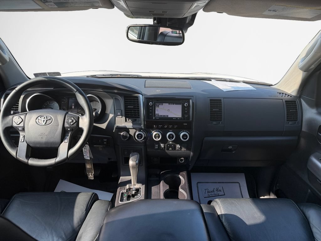 Used 2018 Toyota Sequoia TRD Sport AWD/4WD image 22