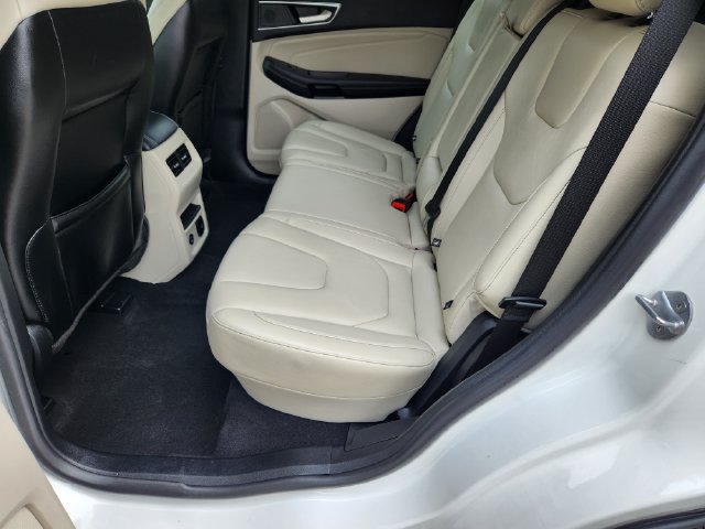 Used 2021 Ford Edge Titanium AWD/4WD image 28