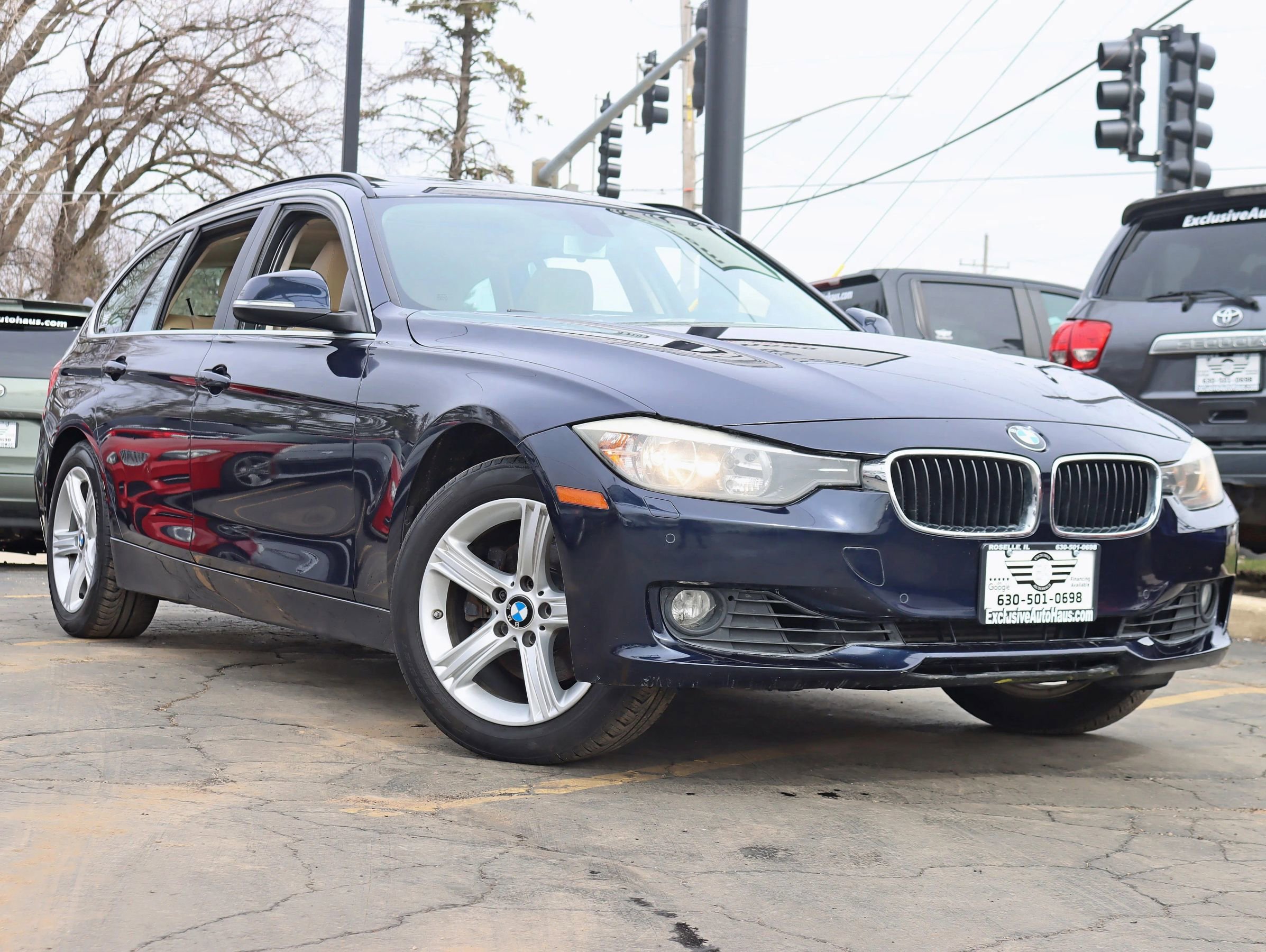Used 2015 BMW 328i xDrive Wagon AWD/4WD image 8