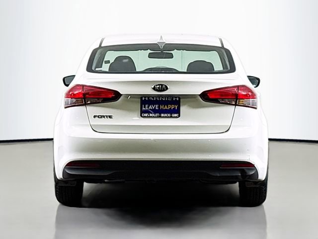 Used 2017 Kia Forte LX image 6