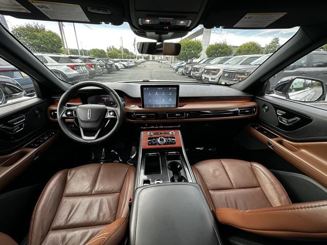 Certified 2024 Lincoln Aviator Reserve w/ Equipment Group 201A AWD/4WD image 3