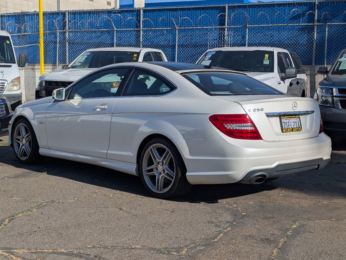 Used 2012 Mercedes-Benz C 250 Coupe image 9