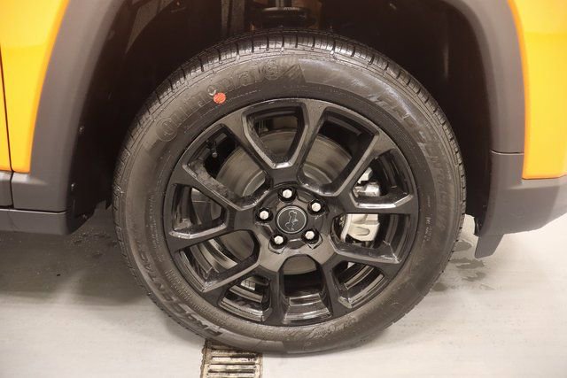 New 2026 Jeep Compass Latitude w/ Sun and Sound Group image 27
