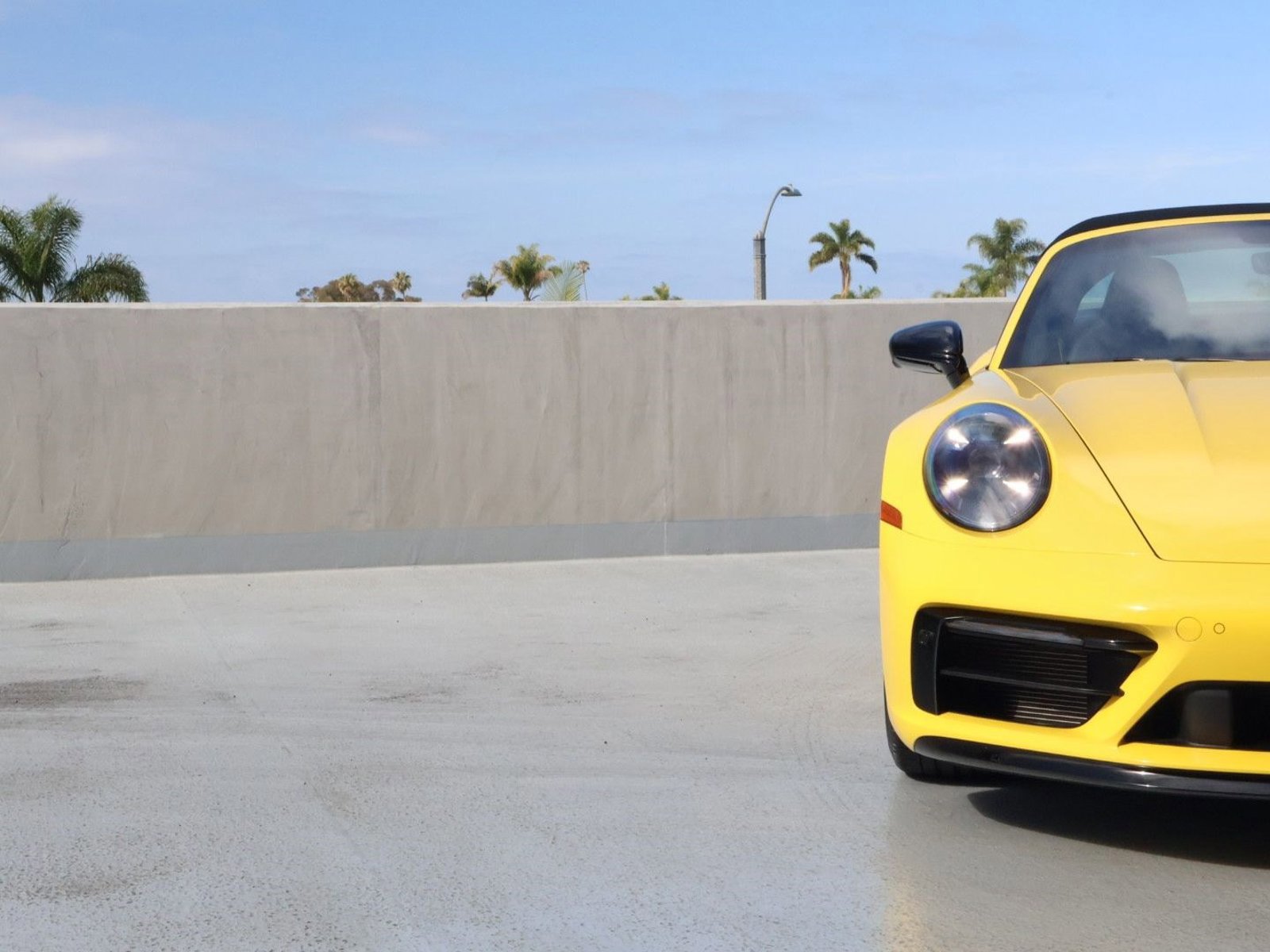 Certified 2022 Porsche 911 Targa 4 GTS AWD/4WD image 12