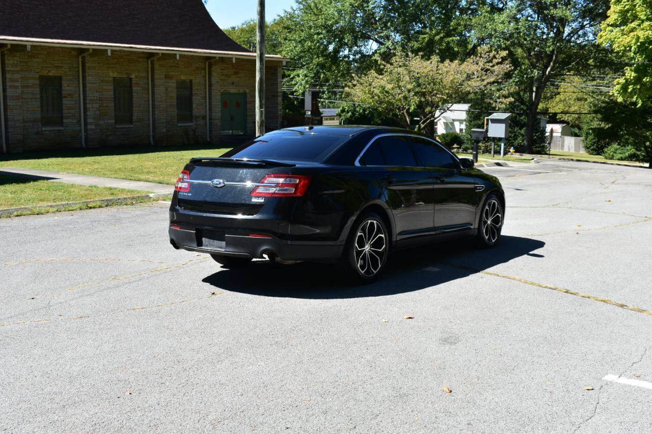 Used 2015 Ford Taurus SHO AWD/4WD image 7