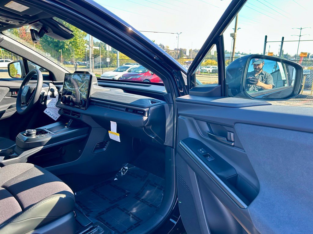 New 2026 Toyota C-HR AWD/4WD image 15