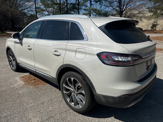 Used 2023 Lincoln Nautilus Reserve w/ Luxury Package image 4