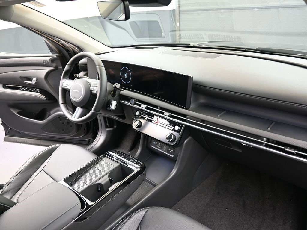 New 2026 Hyundai Tucson Limited image 12