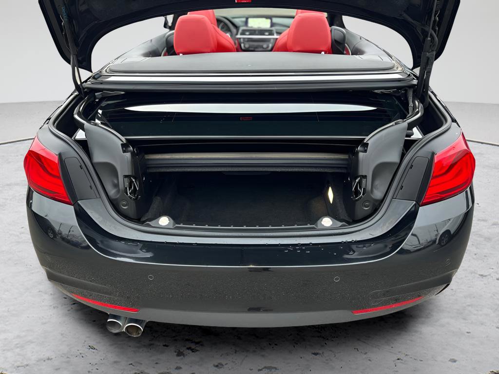 Used 2018 BMW 430i Convertible image 21