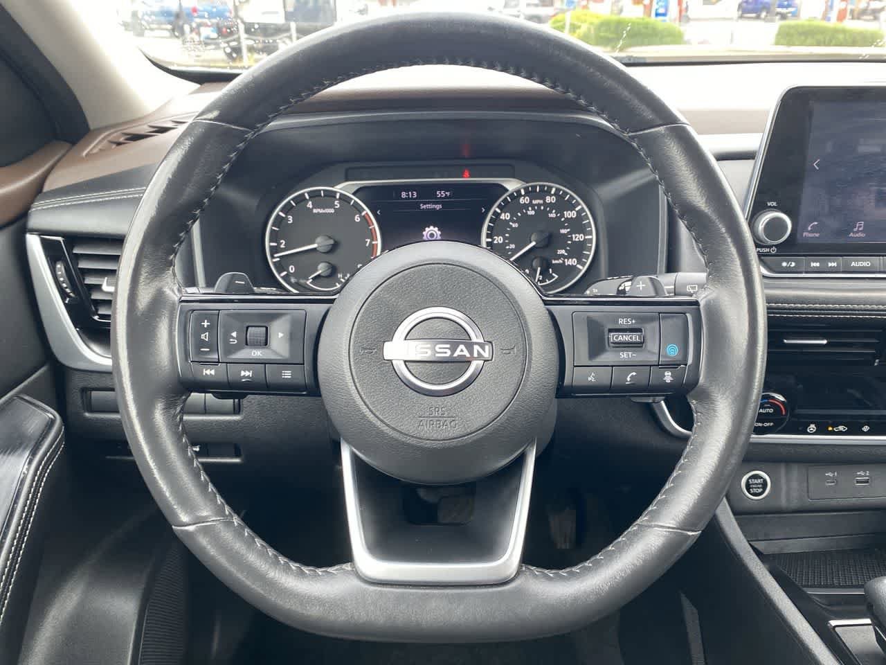 Used 2023 Nissan Rogue SV w/ SV Premium Package AWD/4WD image 14