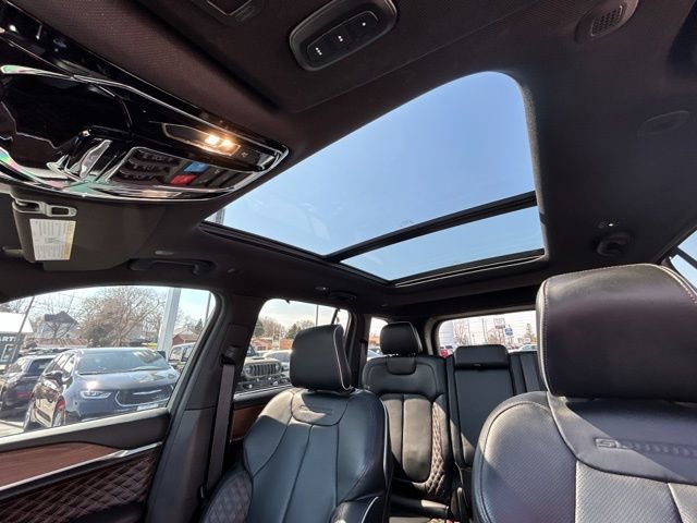 Used 2023 Jeep Grand Cherokee Summit w/ Adv Protech Group IV image 40