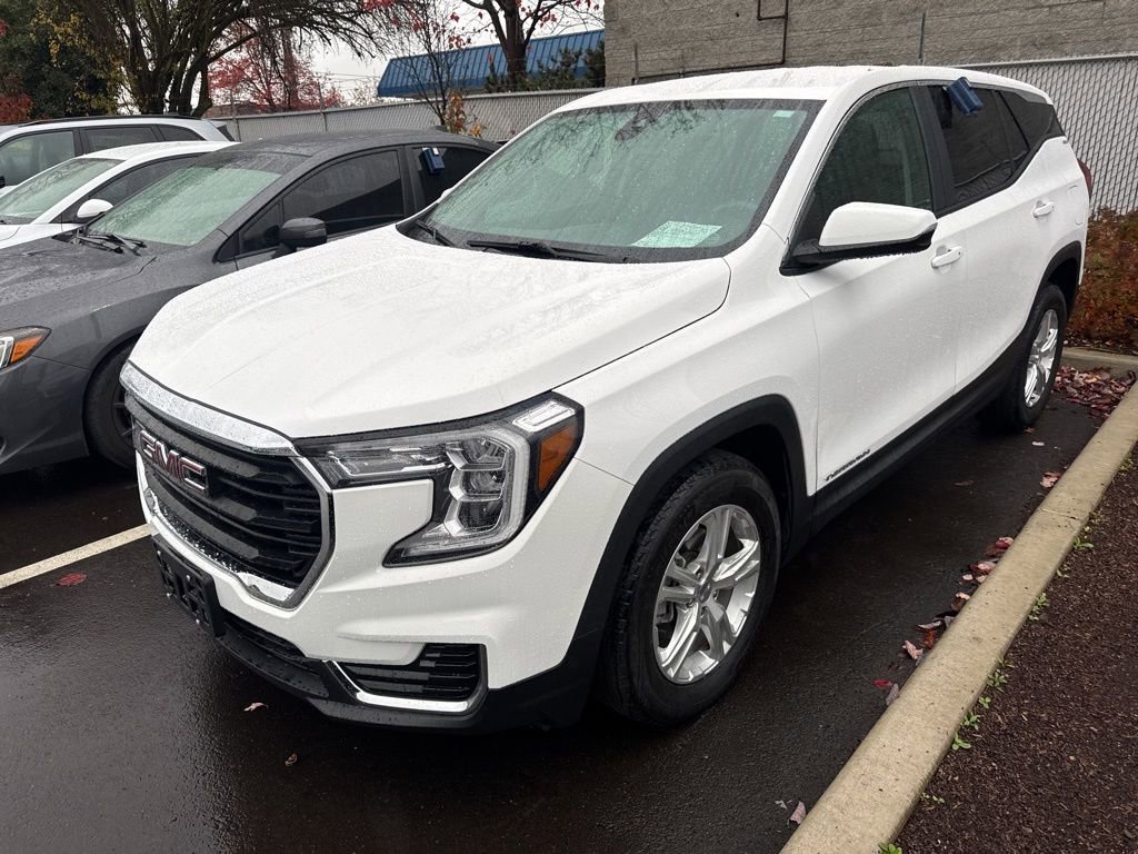 Used 2022 GMC Terrain SLE