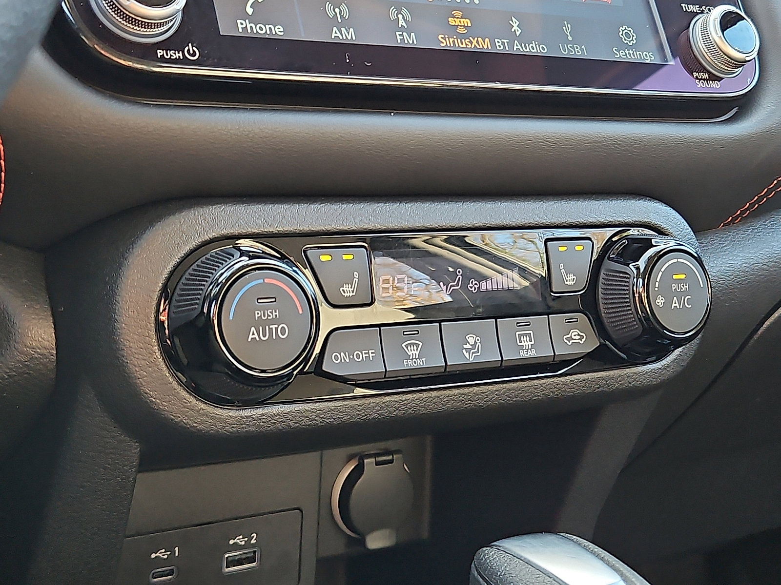 Certified 2024 Nissan Kicks SR w/ SR Premium Package image 16