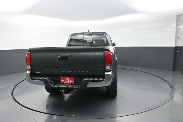 Used 2019 Toyota Tacoma SR5 AWD/4WD image 67