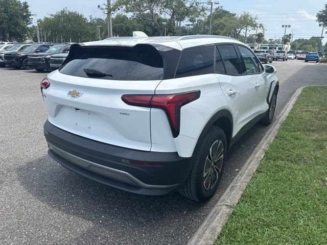 Used 2024 Chevrolet Blazer EV LT AWD/4WD image 2