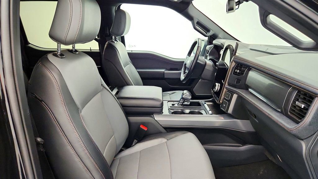 Used 2022 Ford F150 Lightning Lariat AWD/4WD image 24