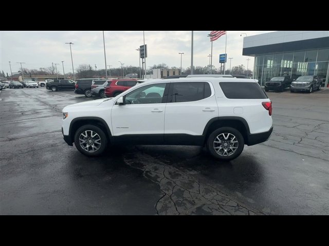 Certified 2023 GMC Acadia SLT image 5