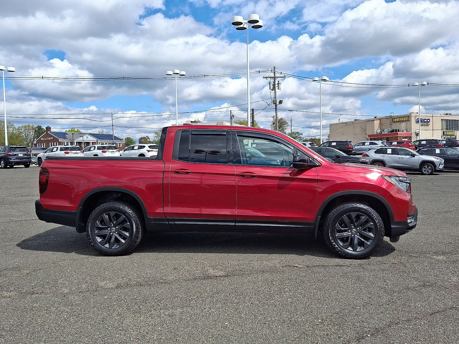 Used 2023 Honda Ridgeline Sport image 8