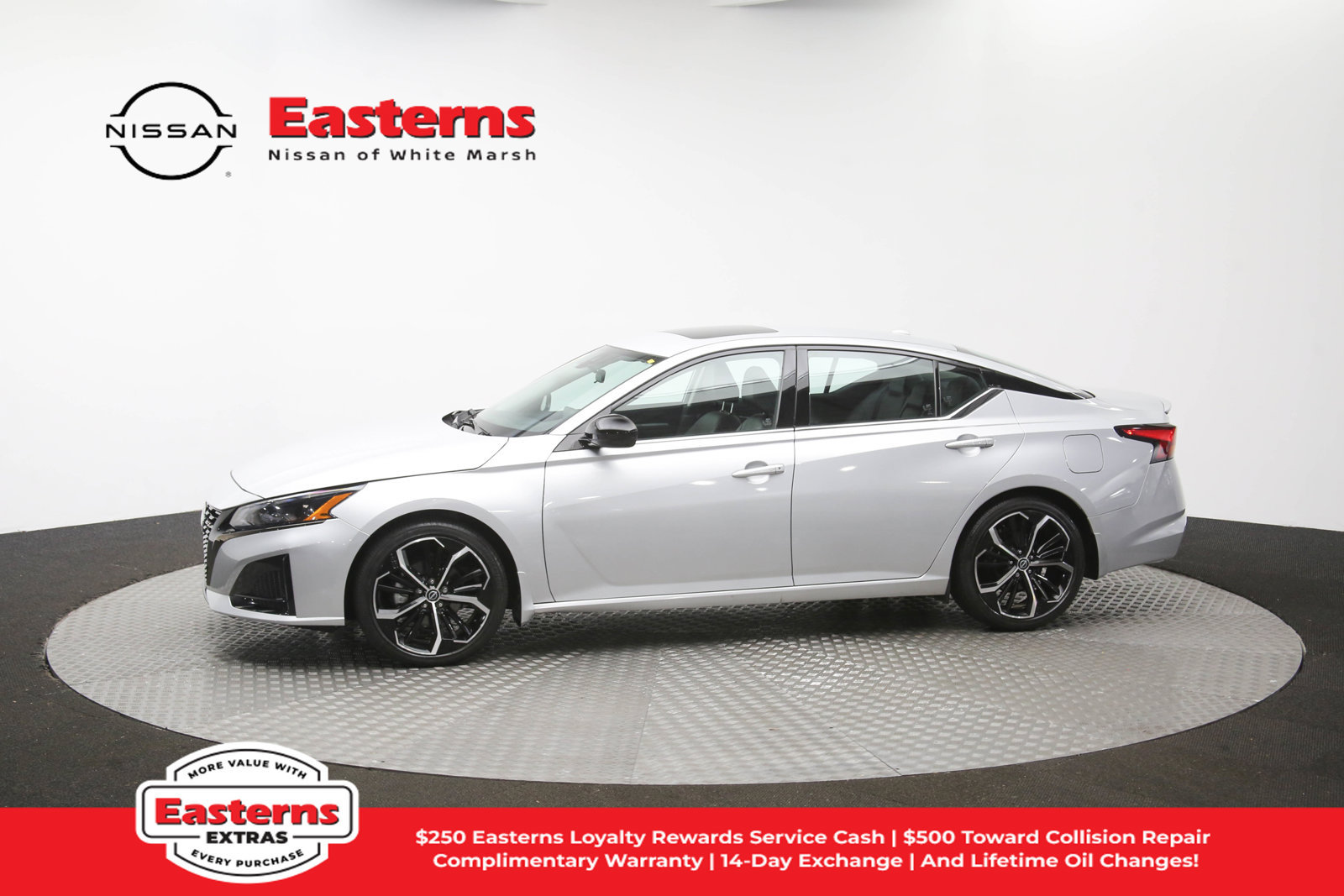 Used 2023 Nissan Altima 2.5 SR w/ SR Premium Package FWD image 57