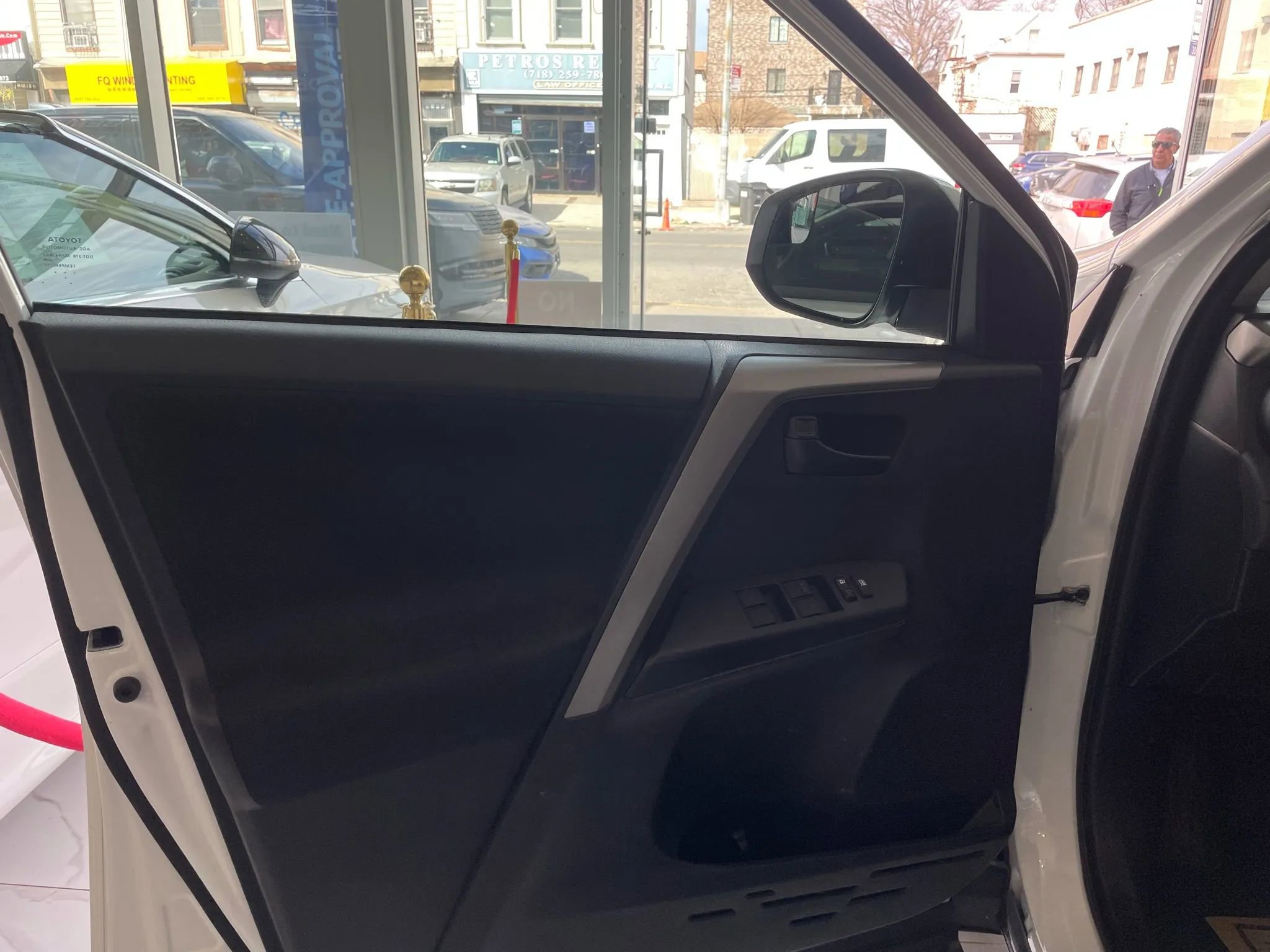 Used 2017 Toyota RAV4 LE w/ All Weather Liner Package image 7