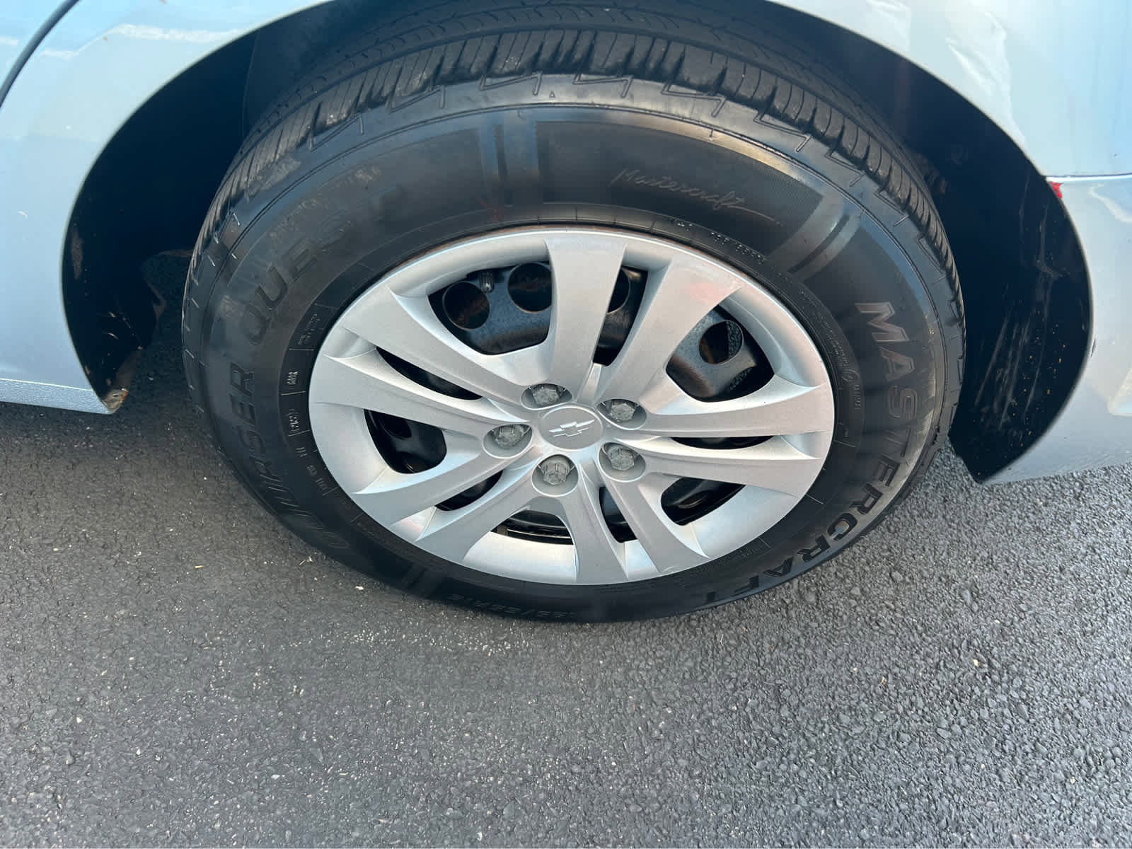 Used 2017 Chevrolet Sonic LS FWD image 13