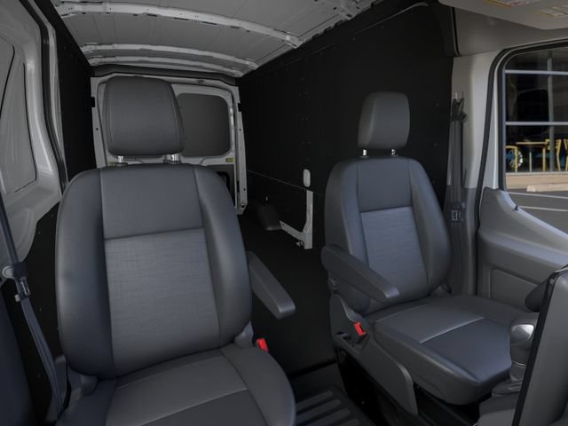 New 2026 Ford Transit 250 148 Medium Roof w/ Load Area Protection Package RWD image 10