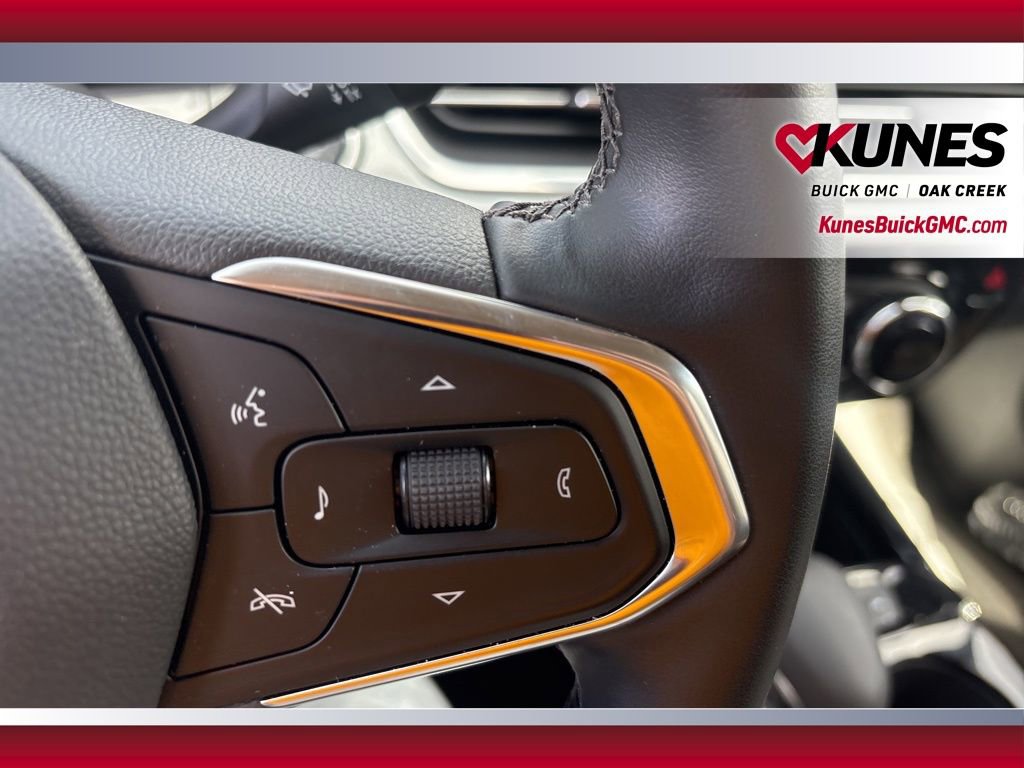 Used 2024 Chevrolet Trax LT w/ Driver Confidence Package image 15