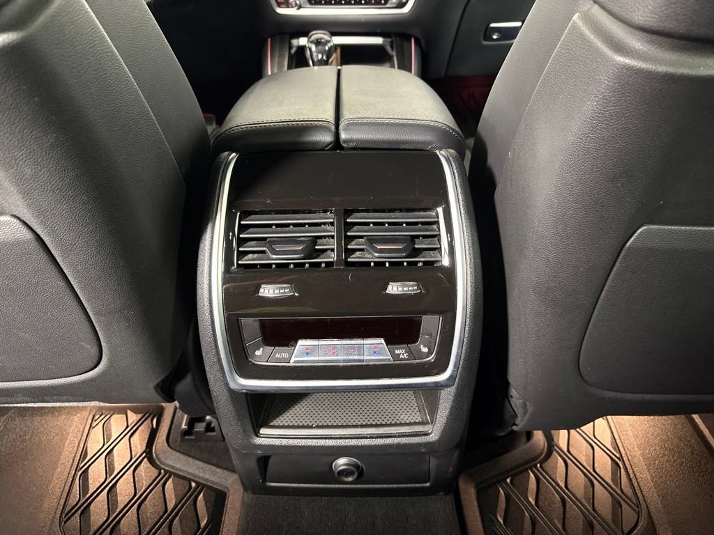 Used 2021 BMW X5 M50i w/ Premium Package AWD/4WD image 32