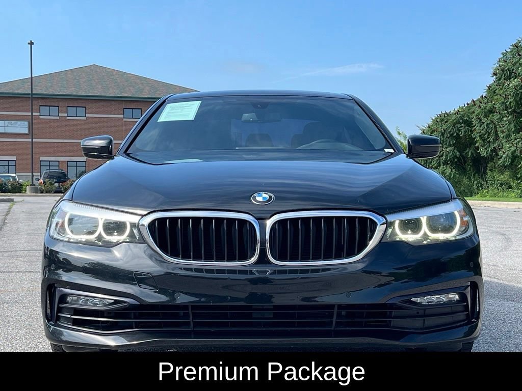 Used 2018 BMW 540i xDrive AWD/4WD image 2