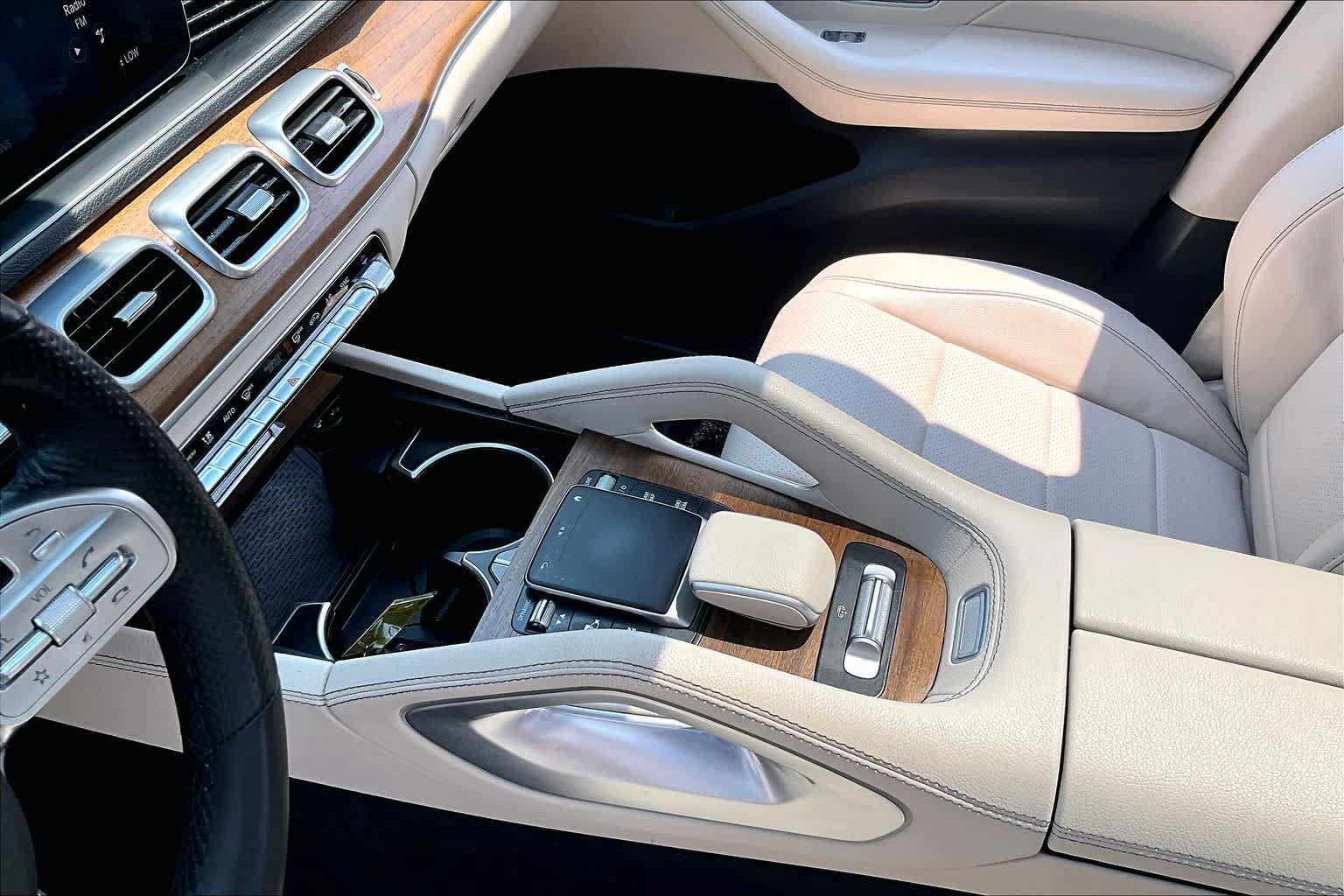 Certified 2023 Mercedes-Benz GLS 450 4MATIC image 17