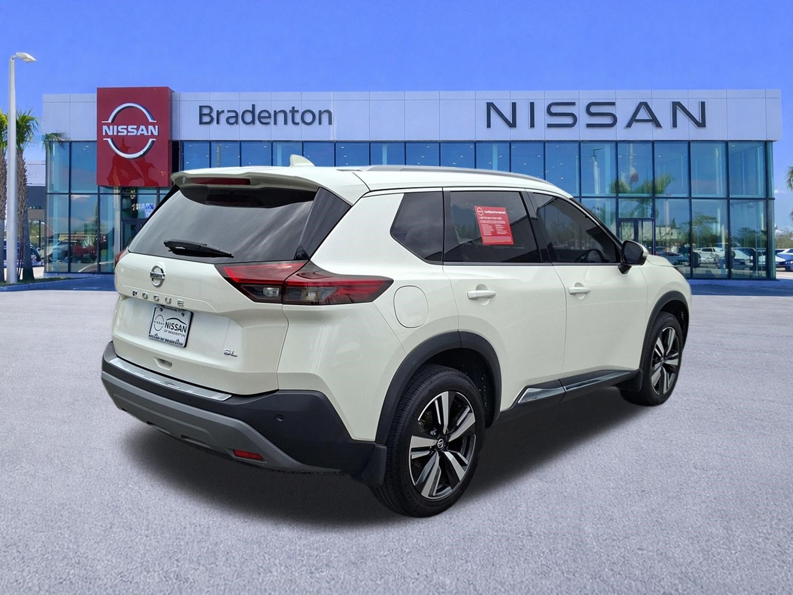 Certified 2021 Nissan Rogue SL FWD image 5