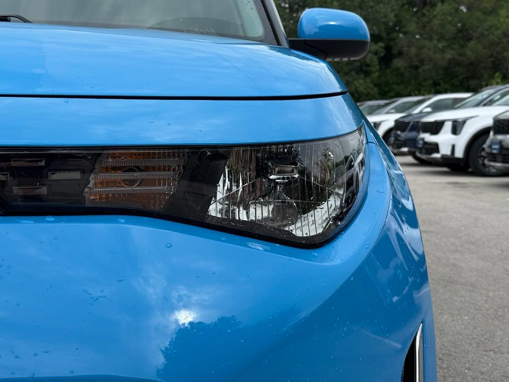 Used 2023 Kia Soul EX FWD image 4