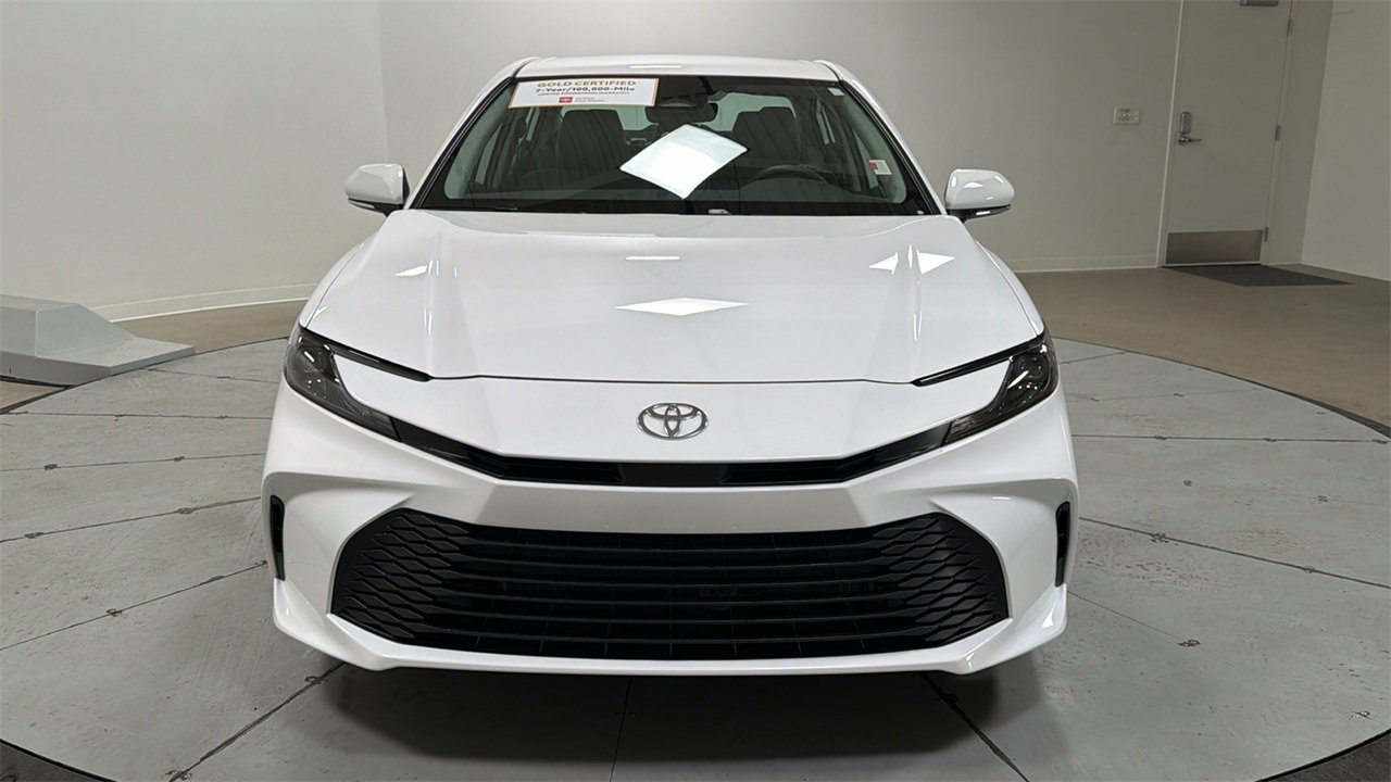 Used 2026 Toyota Camry LE w/ Convenience Package image 2