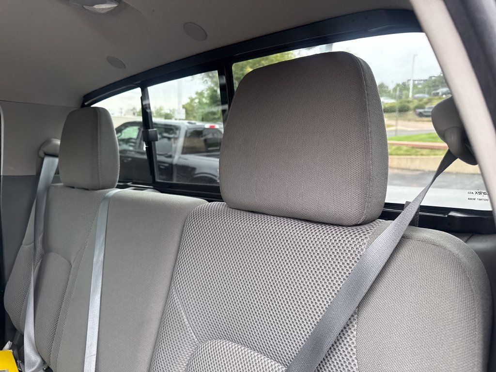 Used 2018 Nissan Frontier SV w/ Value Truck Package AWD/4WD image 20