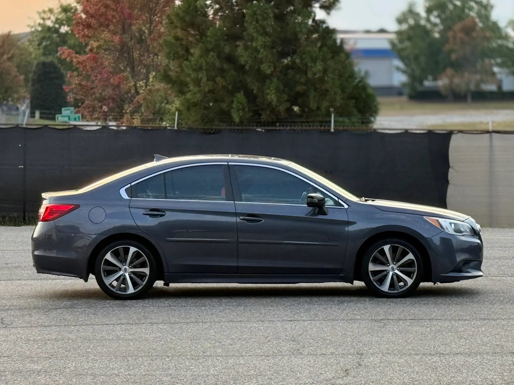 Used 2016 Subaru Legacy 3.6R Limited AWD/4WD image 7