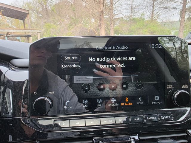 Used 2024 Nissan Pathfinder Platinum w/ Cargo Package image 21