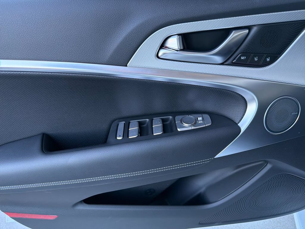 New 2026 Genesis G70 2.5T Prestige RWD image 11