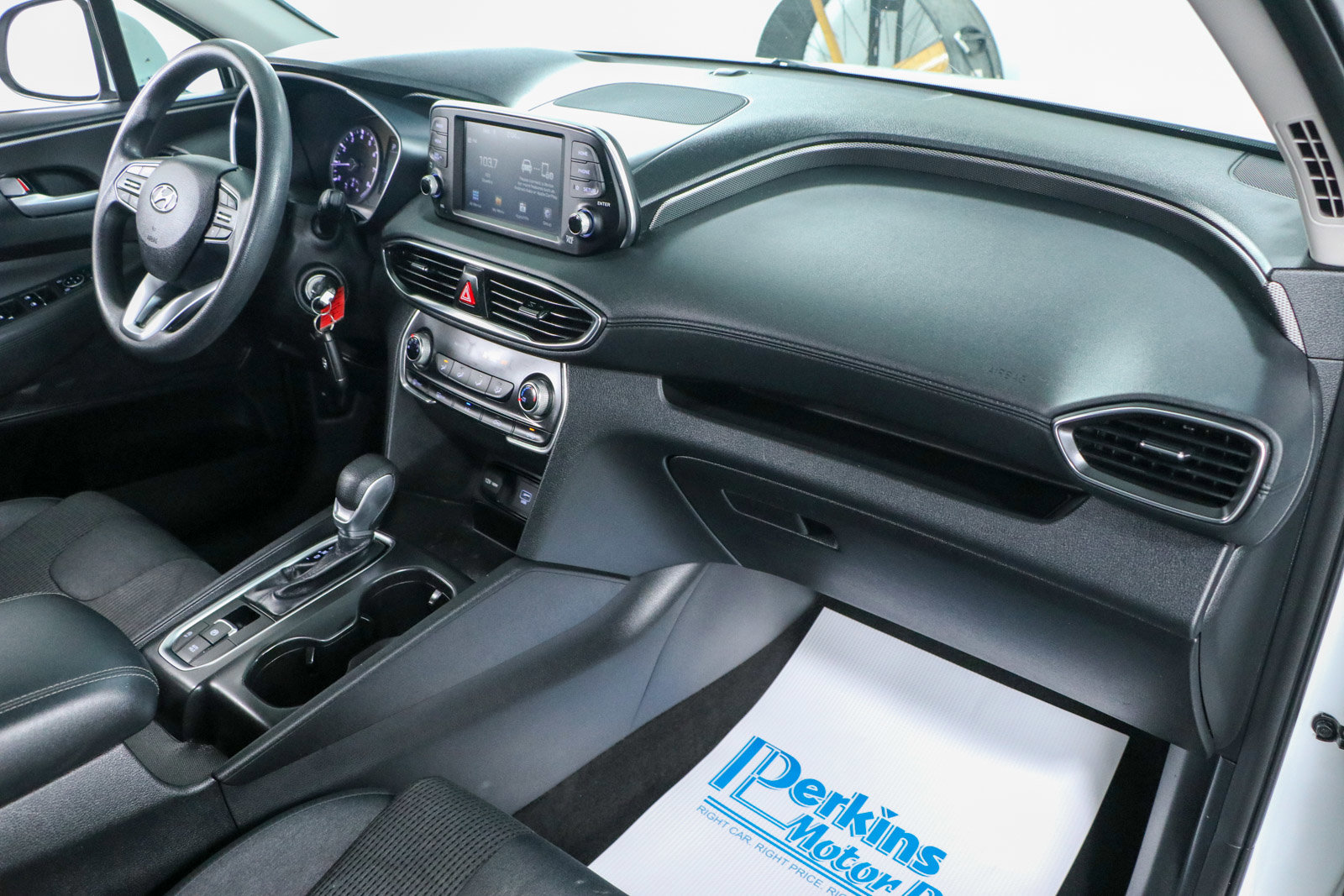 Used 2019 Hyundai Santa Fe SE image 25