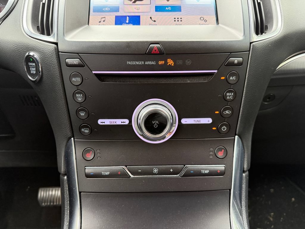 Used 2019 Ford Edge Titanium AWD/4WD image 20