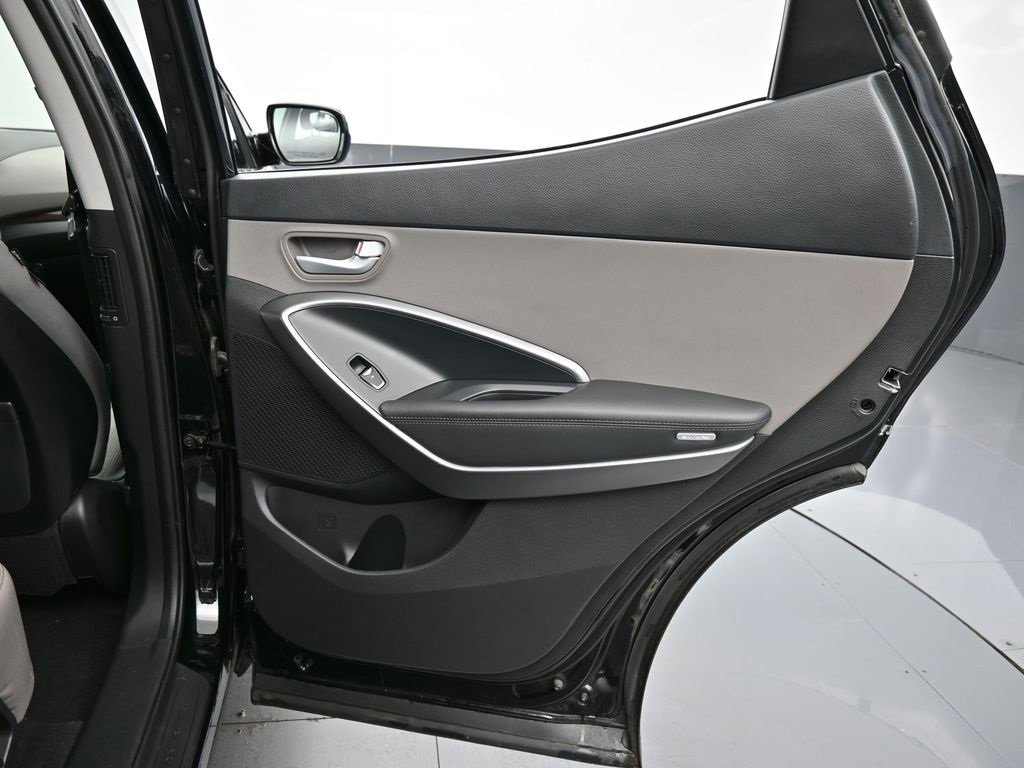 Used 2018 Hyundai Santa Fe Sport w/ 2.4L Value Package 02 image 37