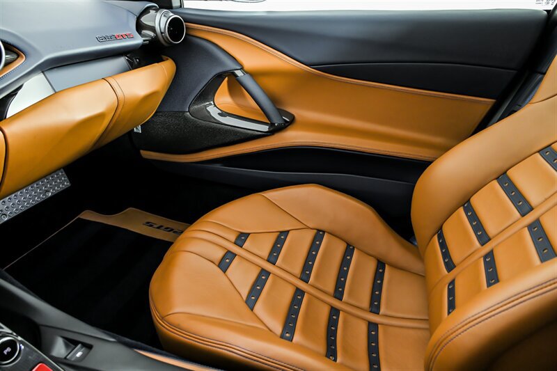 Used 2023 Ferrari 812 GTS RWD image 43