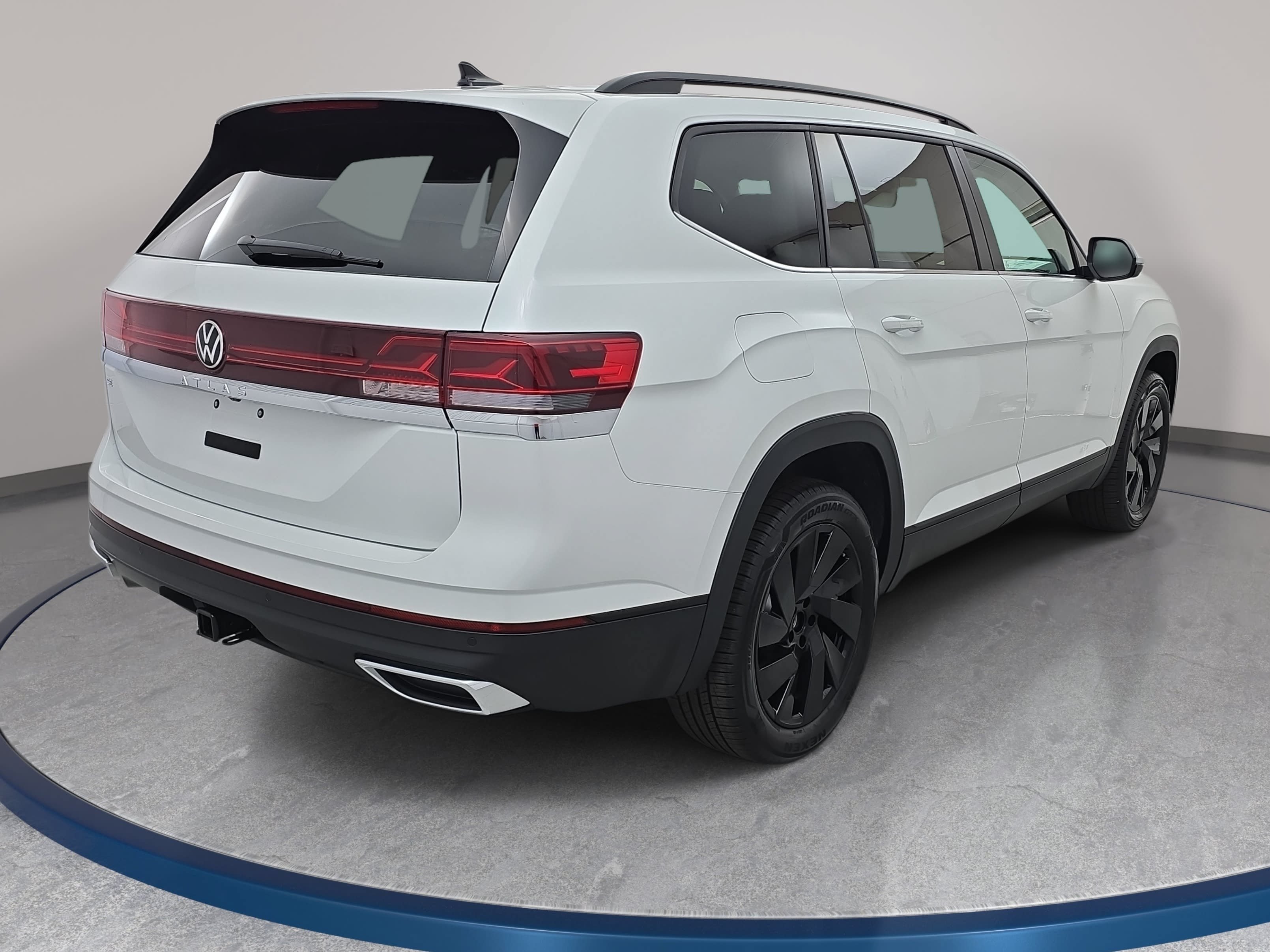 New 2026 Volkswagen Atlas SE FWD image 5