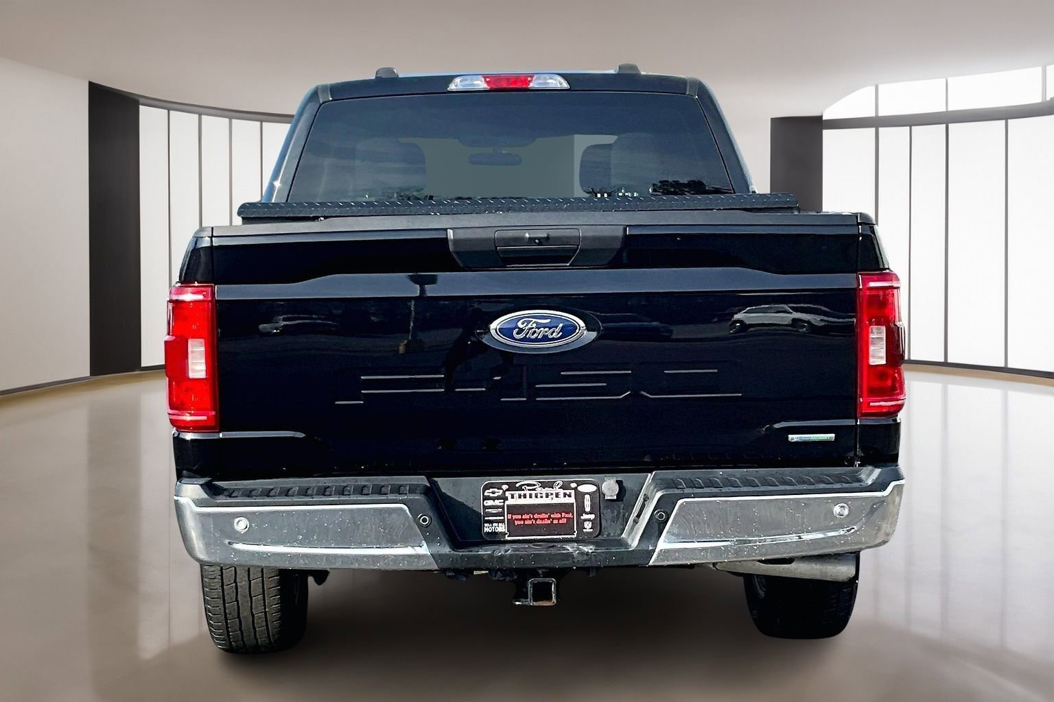 Used 2023 Ford F150 XLT image 5