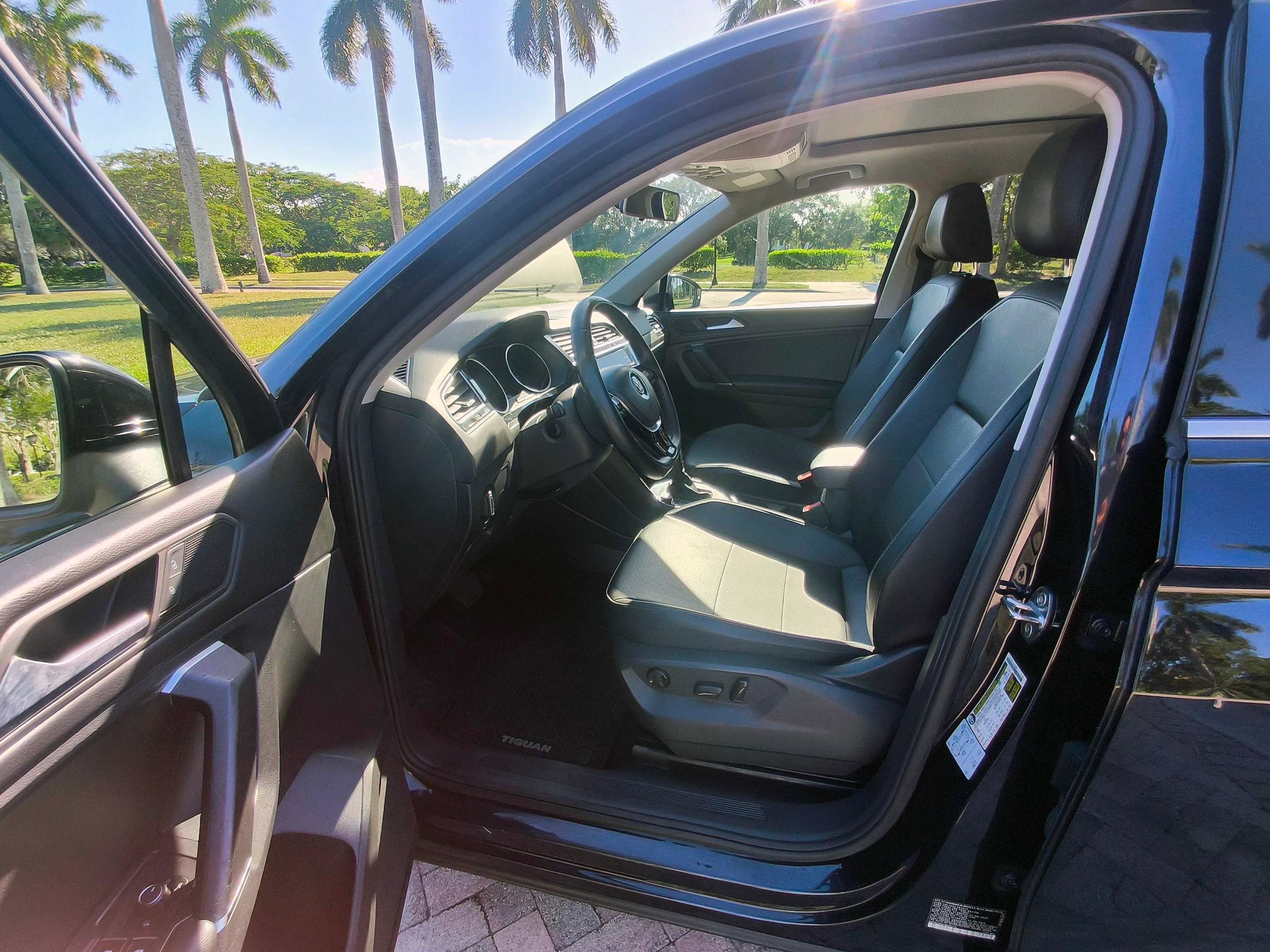 Used 2020 Volkswagen Tiguan S AWD/4WD image 5
