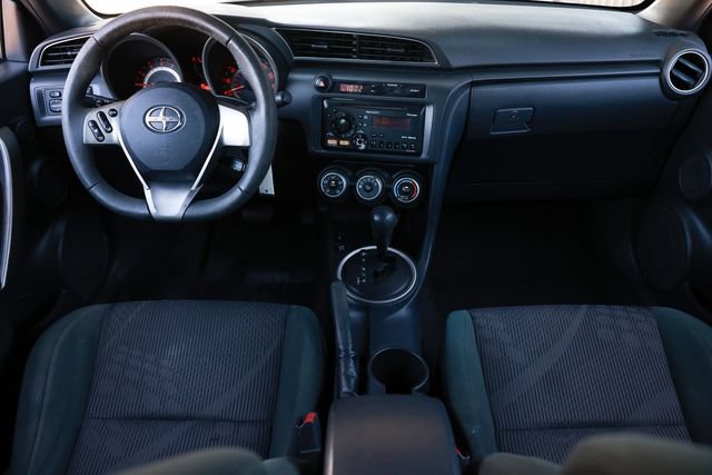 Used 2013 Scion tC FWD image 2
