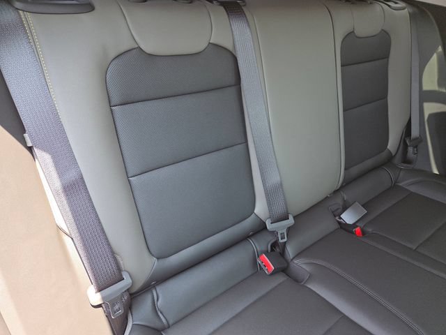 New 2026 Chevrolet Trax ACTIV w/ Driver Confidence Package FWD image 18