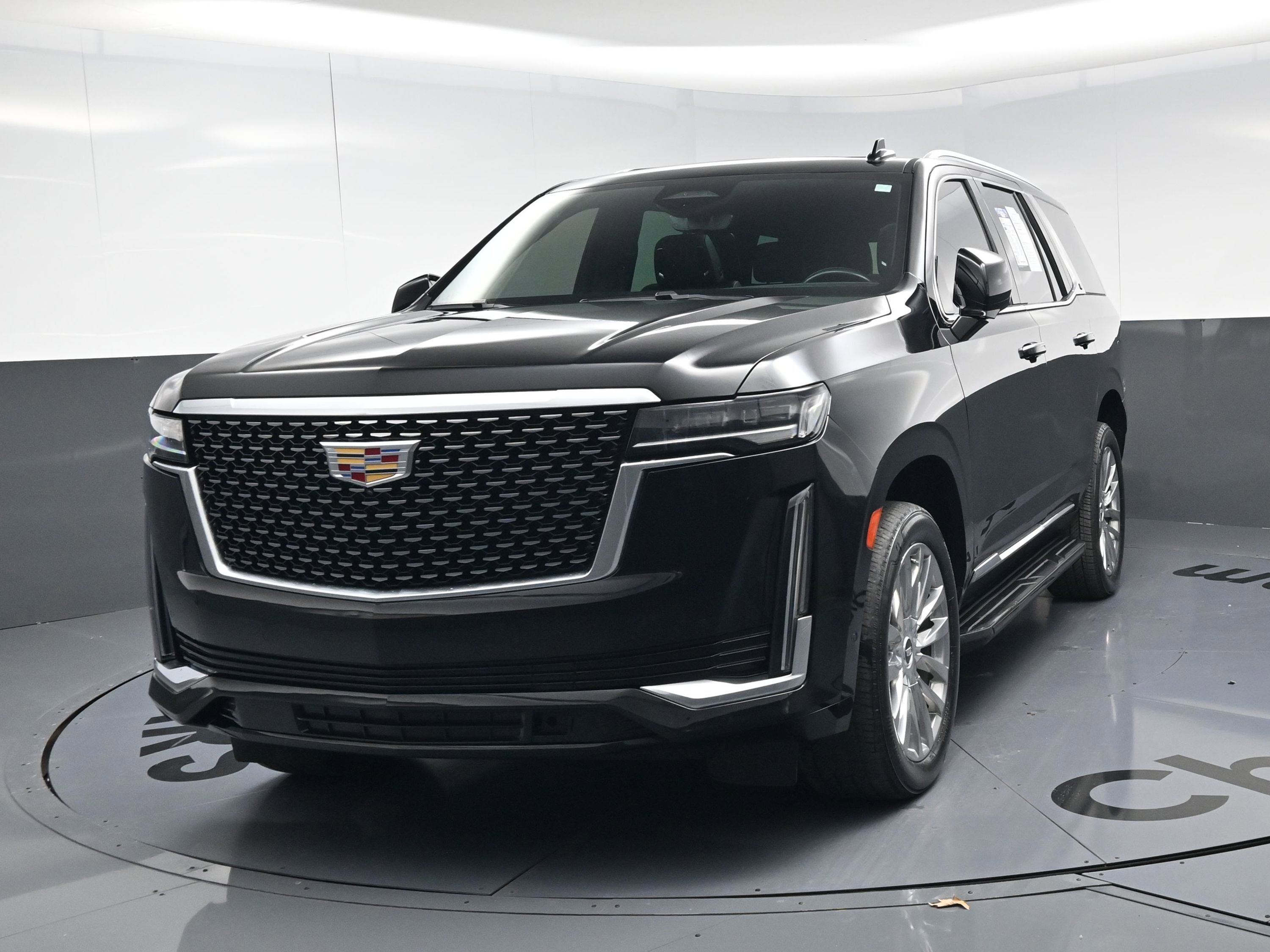 Used 2021 Cadillac Escalade Premium Luxury image 11